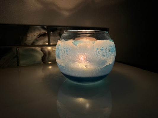 Tealight holder